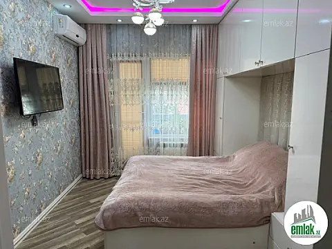 Satılır 2 otaqlı köhnə tikili 65 m²