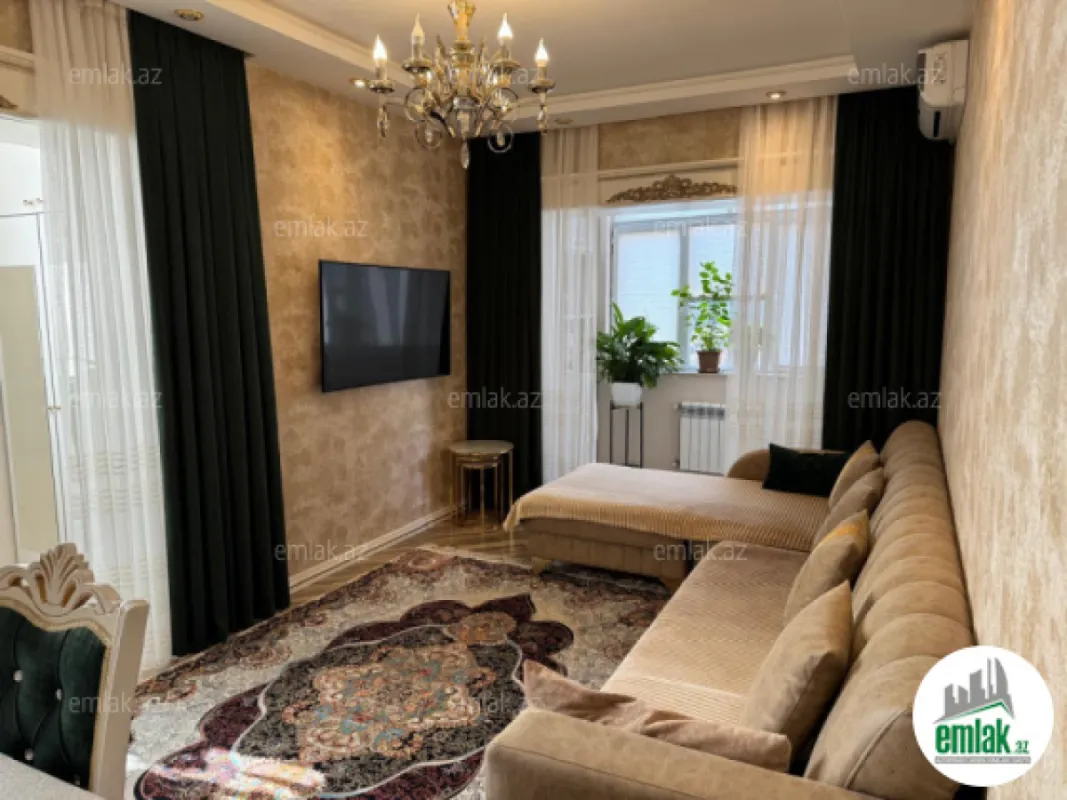 Satılır 2 otaqlı köhnə tikili 65 m²