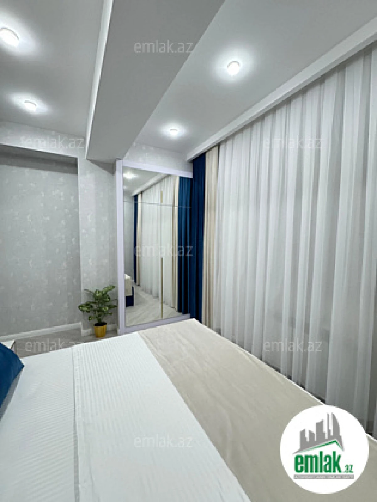 Satılır 3 otaqlı yeni tikili 85 m²