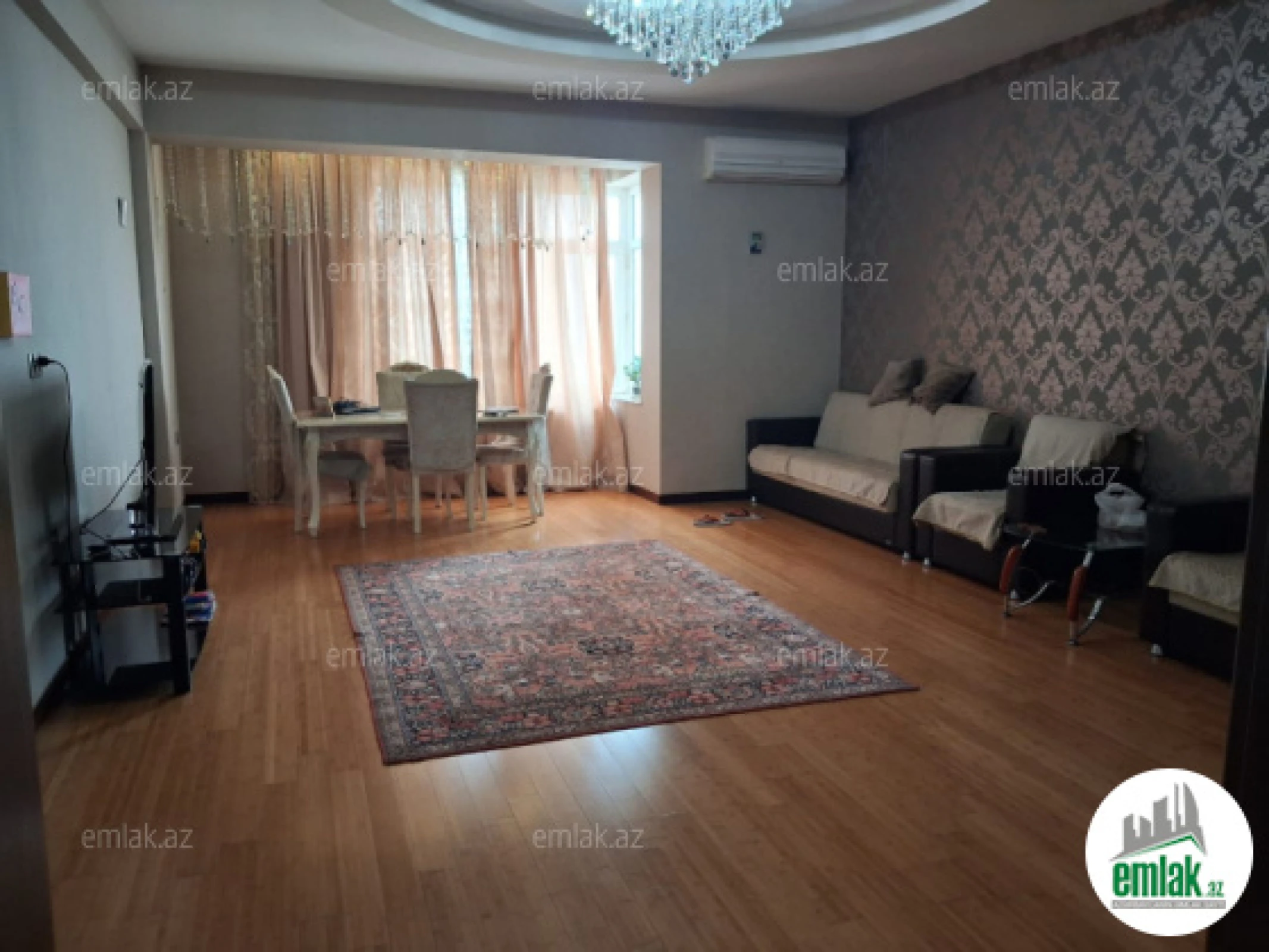 Satılır 3 otaqlı yeni tikili 150 m²