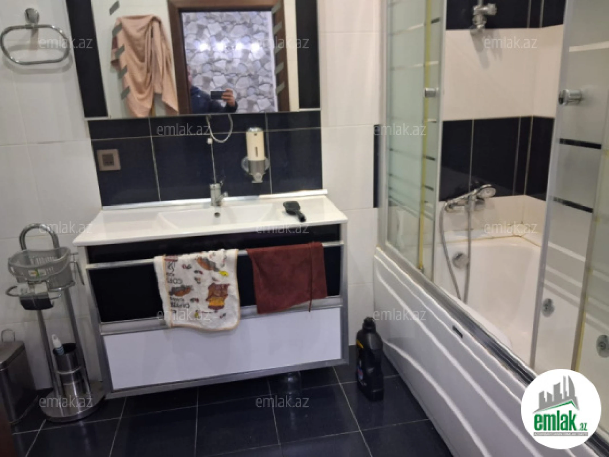 Satılır 3 otaqlı yeni tikili 150 m²