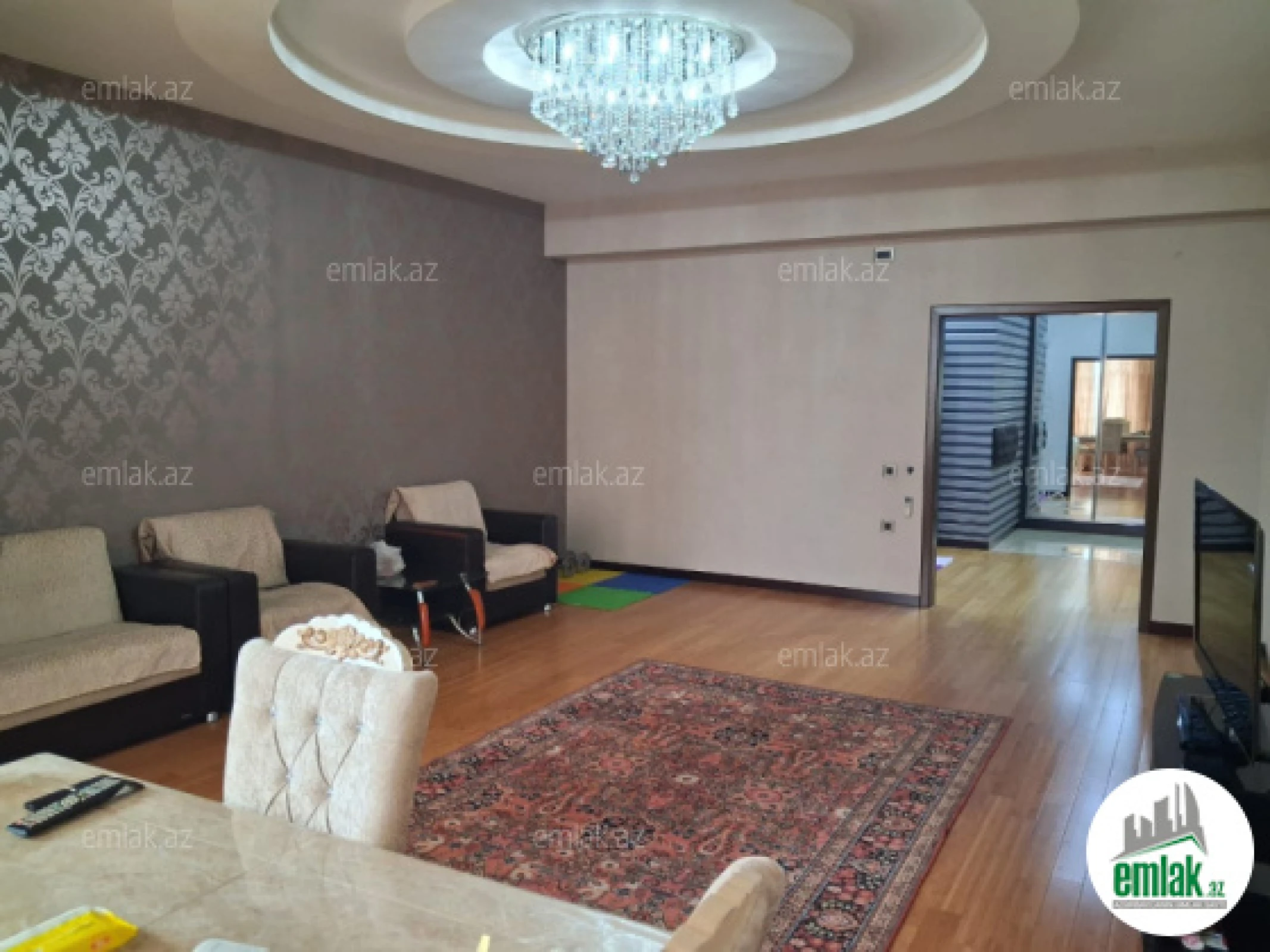 Satılır 3 otaqlı yeni tikili 150 m²