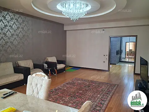 Satılır 3 otaqlı yeni tikili 150 m²