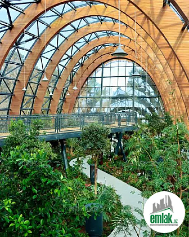 Satılır 3 otaqlı yeni tikili 135 m²