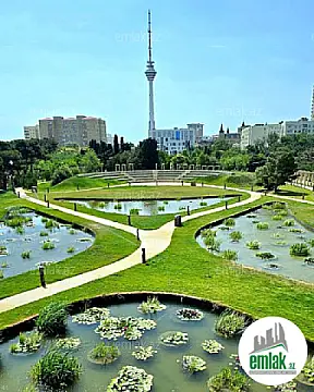 Satılır 3 otaqlı yeni tikili 135 m²