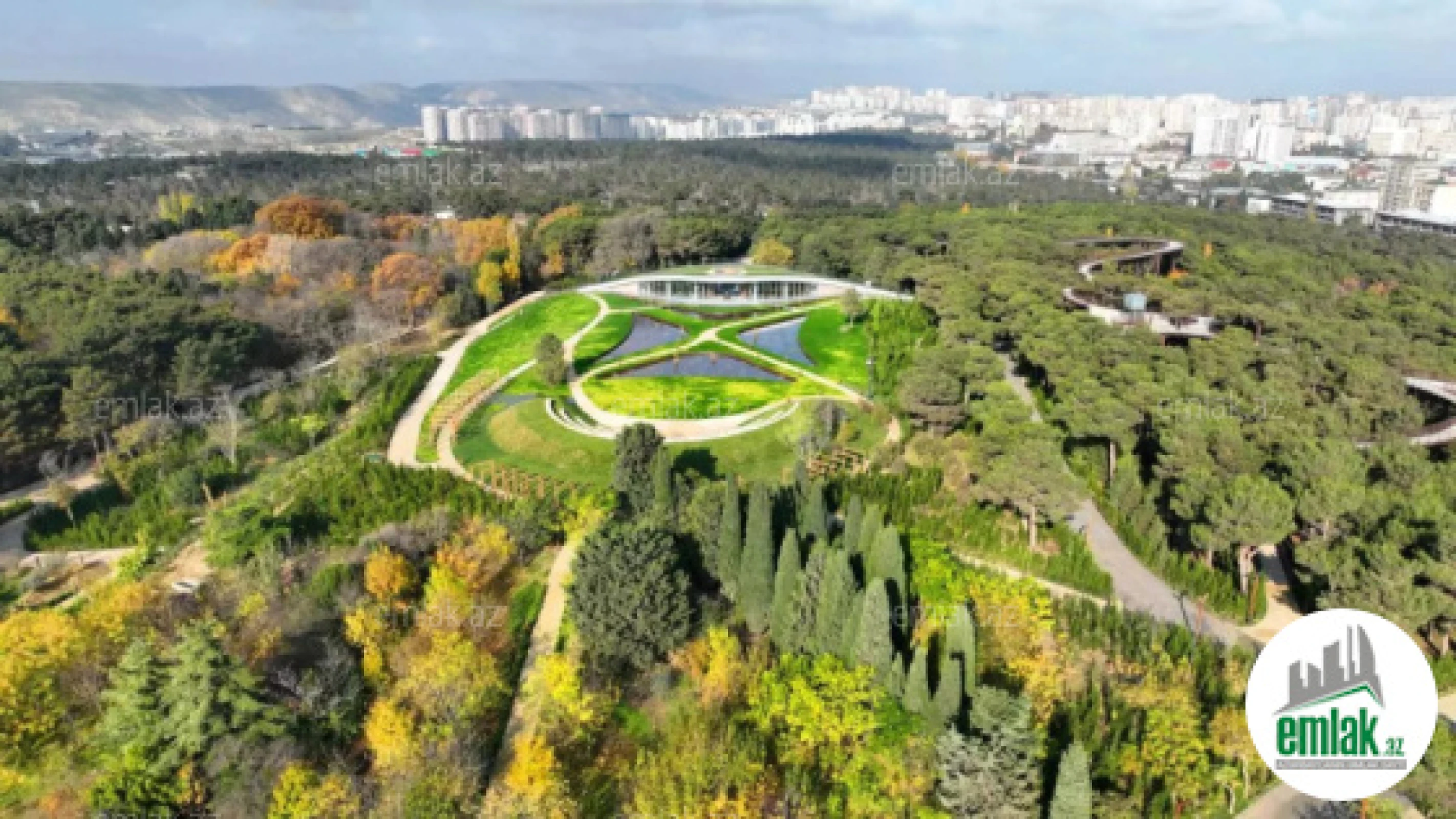 Satılır 3 otaqlı yeni tikili 135 m²