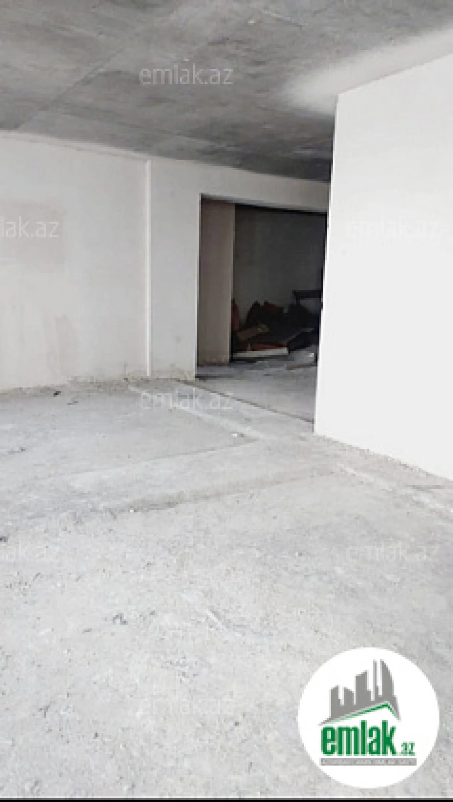 Satılır 4 otaqlı yeni tikili 210 m²