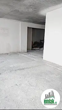Satılır 4 otaqlı yeni tikili 210 m²