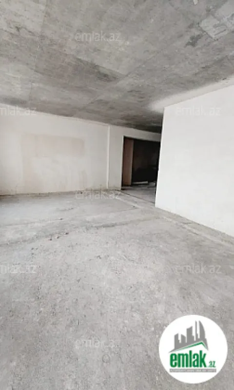 Satılır 4 otaqlı yeni tikili 210 m²