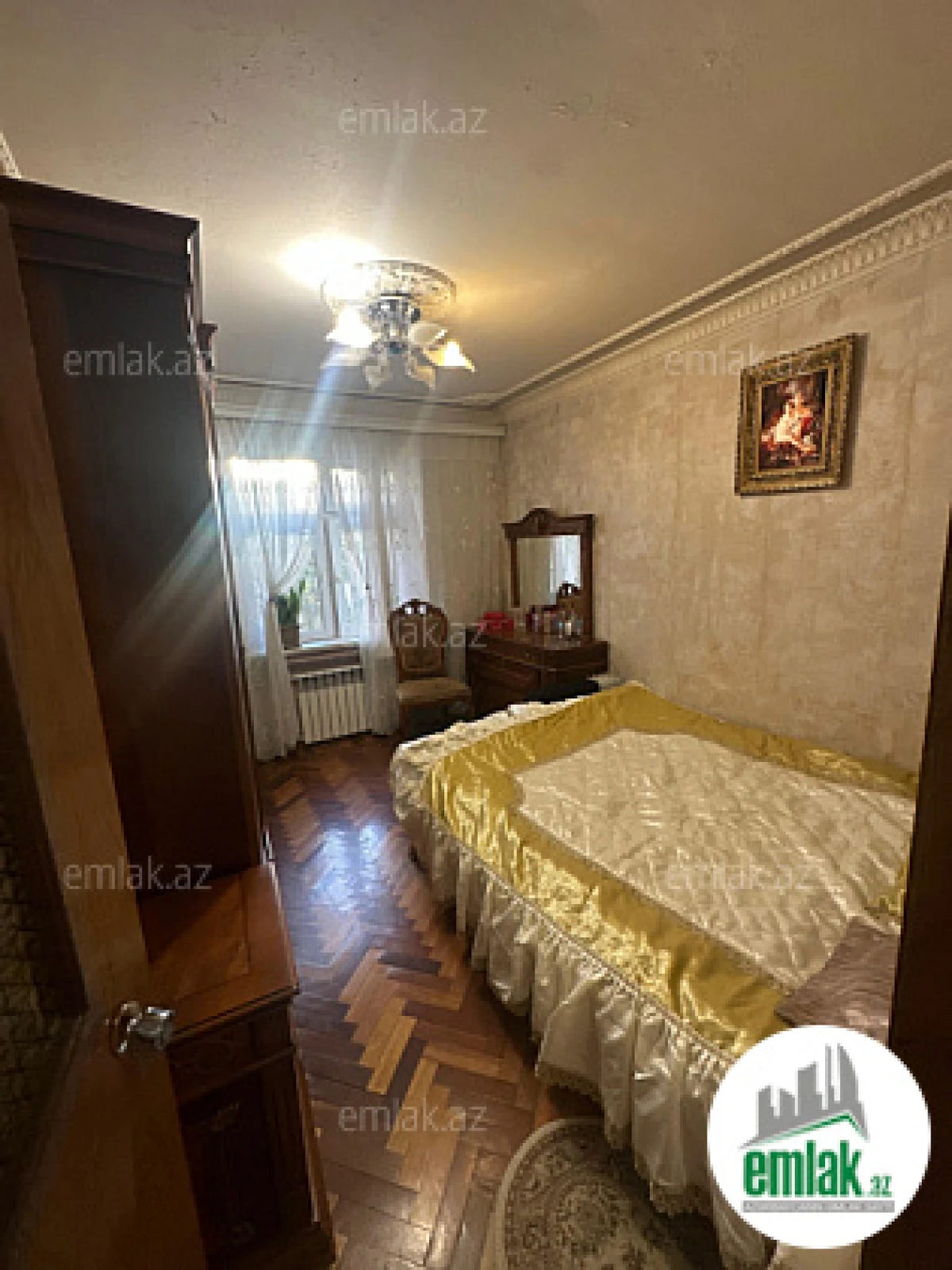 Satılır 3 otaqlı köhnə tikili 80 m²