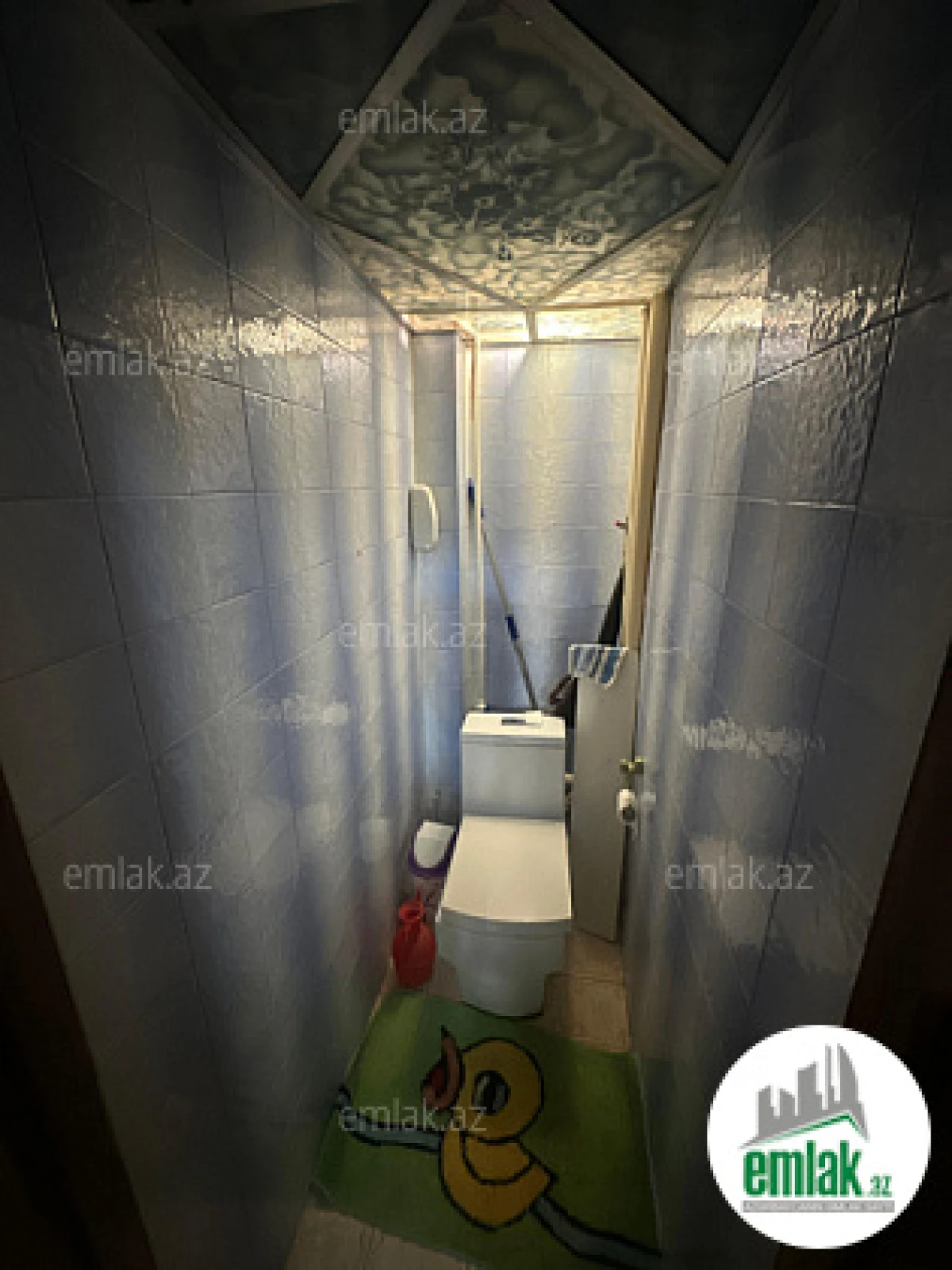 Satılır 3 otaqlı köhnə tikili 80 m²