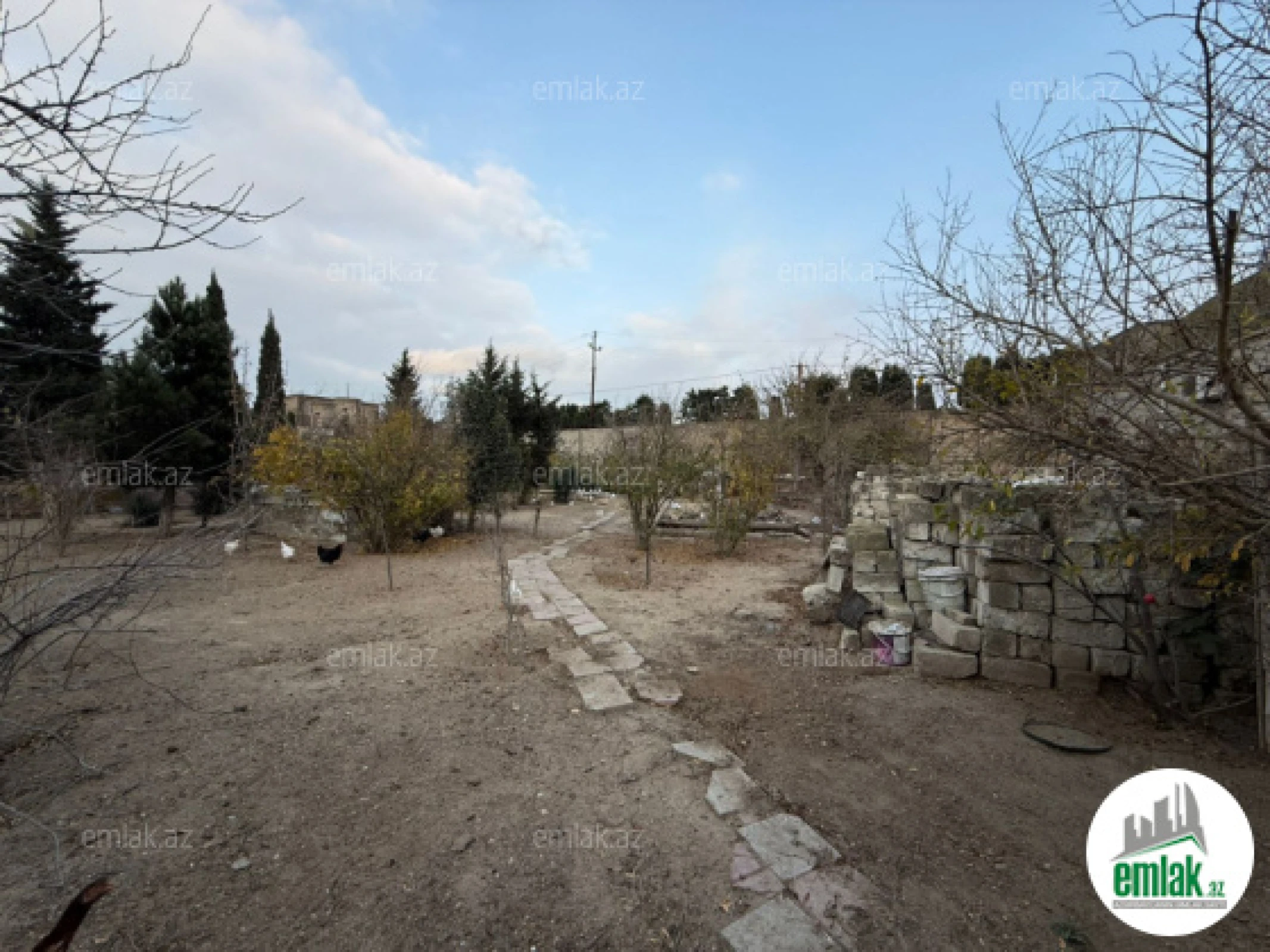 Satılır torpaq sahəsi 10 m²