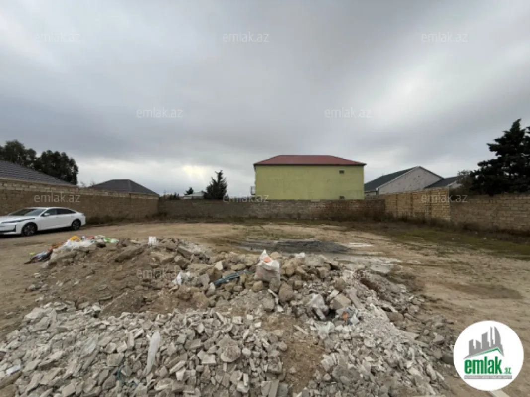 Satılır torpaq sahəsi 8 m²