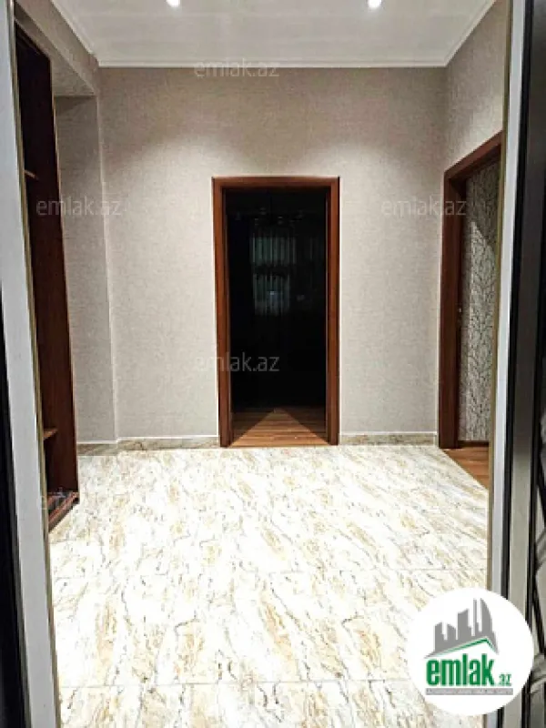 Satılır 2 otaqlı yeni tikili 100 m²