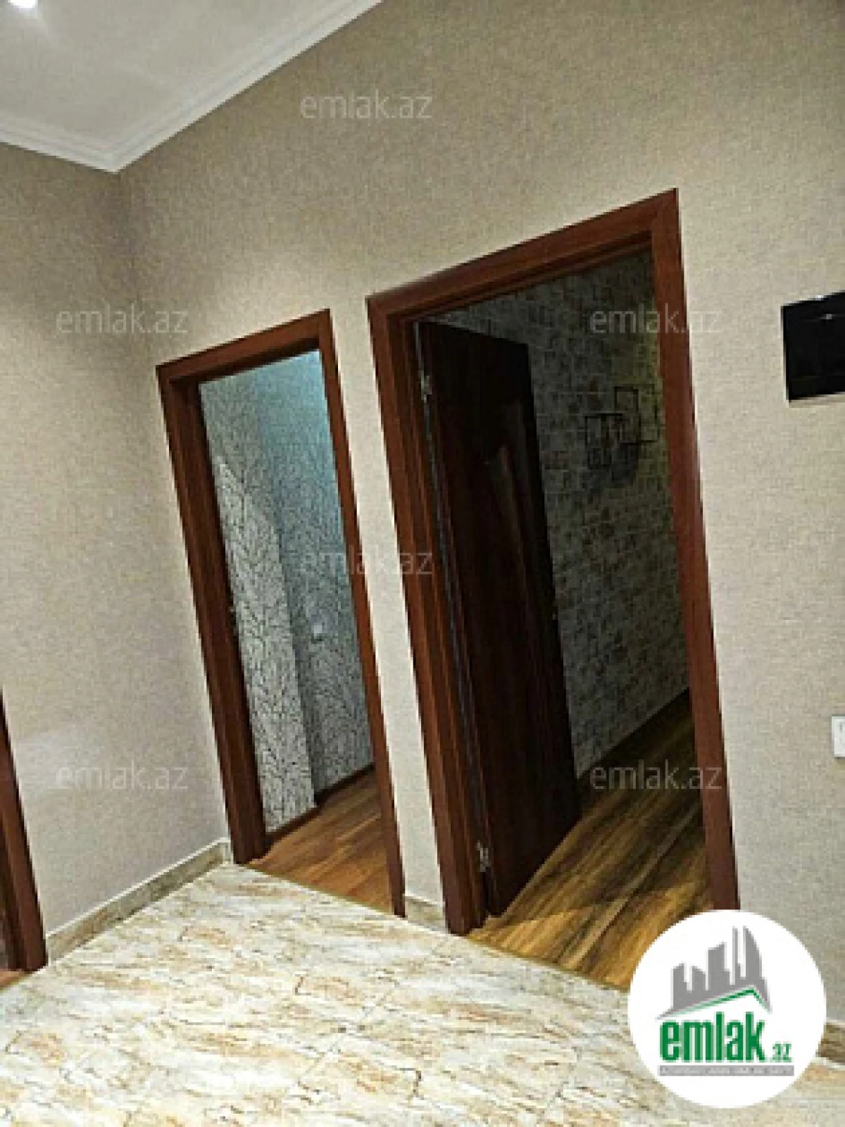 Satılır 2 otaqlı yeni tikili 100 m²