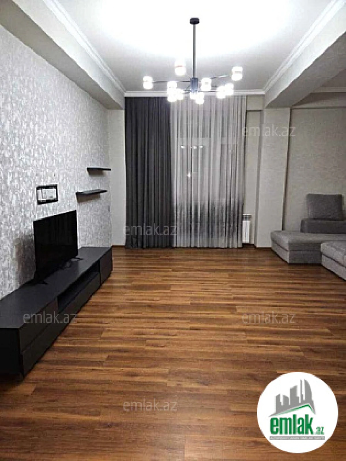 Satılır 2 otaqlı yeni tikili 100 m²