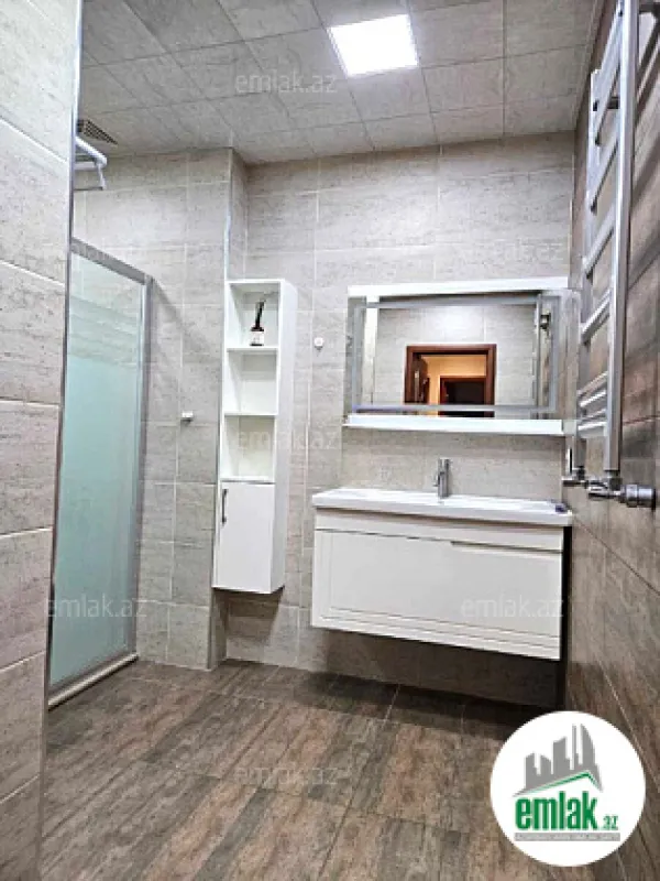 Satılır 2 otaqlı yeni tikili 100 m²