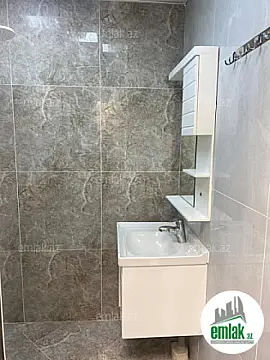 Satılır 2 otaqlı köhnə tikili 40 m²