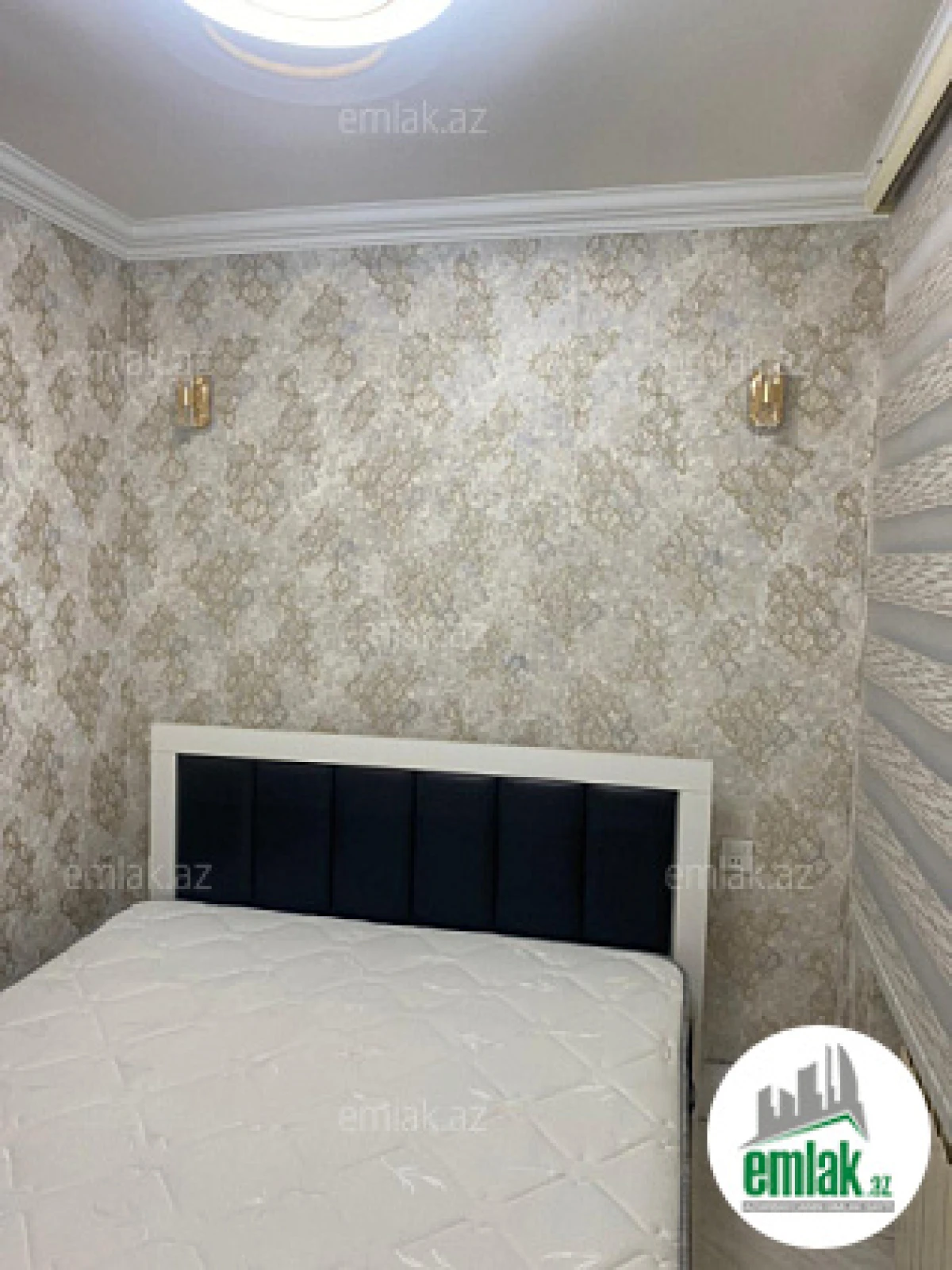 Satılır 2 otaqlı köhnə tikili 40 m²