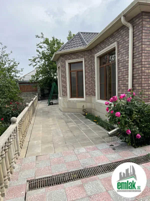 Satılır 3 otaqlı mənzil 90 m²