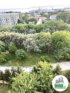 Satılır 2 otaqlı köhnə tikili 65 m²