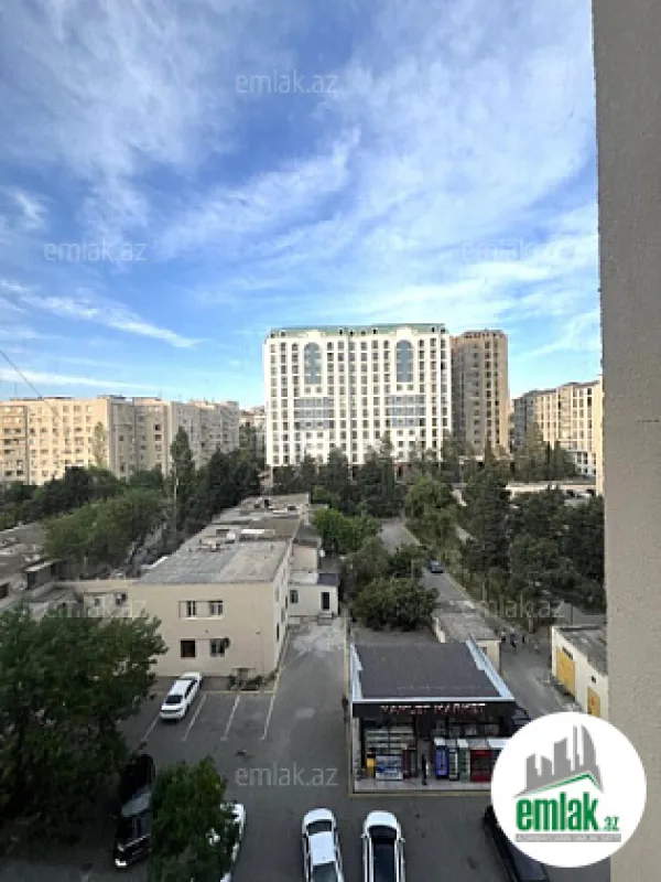 Satılır 2 otaqlı köhnə tikili 65 m²