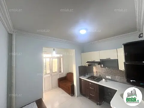 Satılır 2 otaqlı köhnə tikili 65 m²