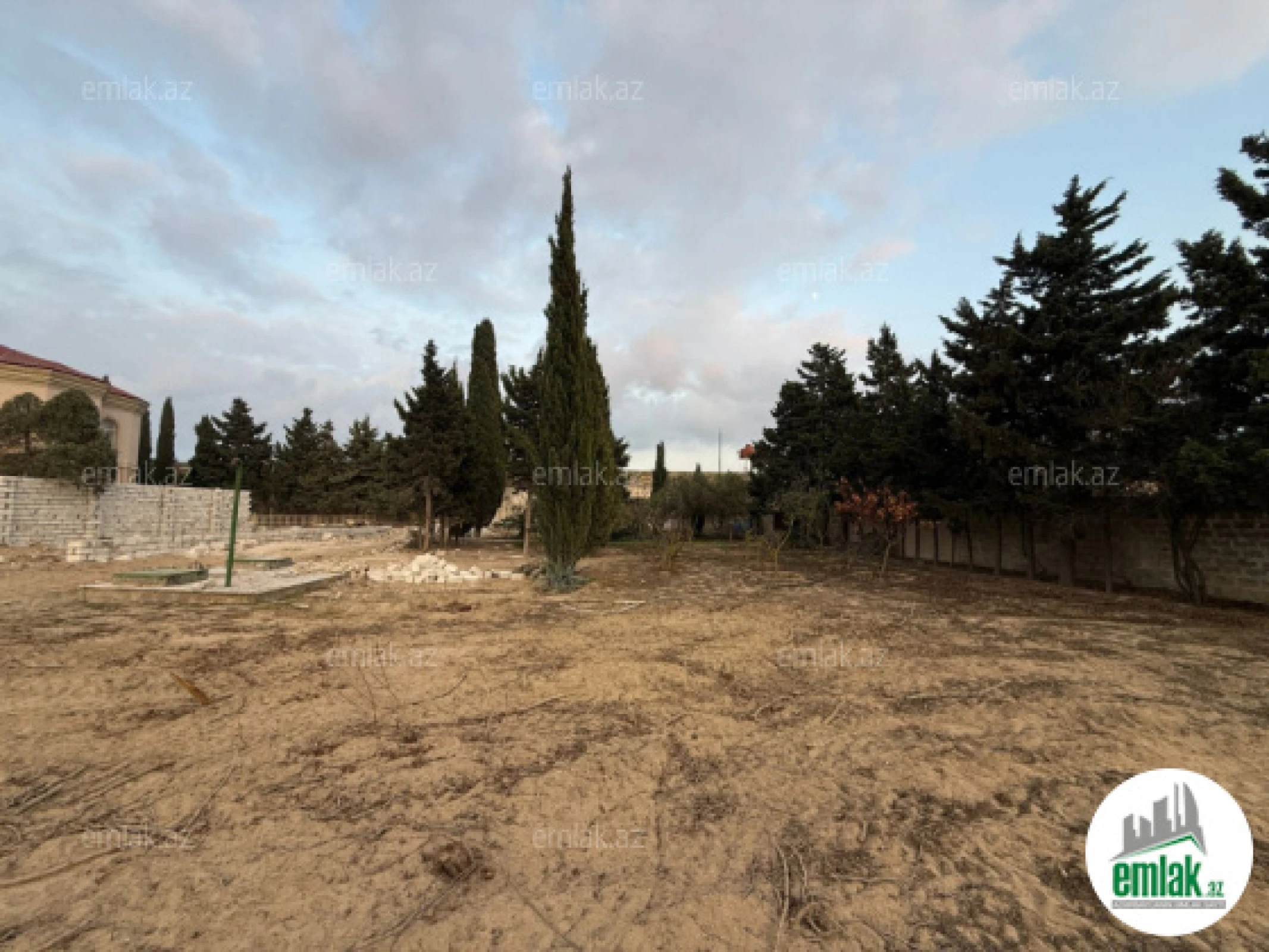 Satılır torpaq sahəsi 6 m²