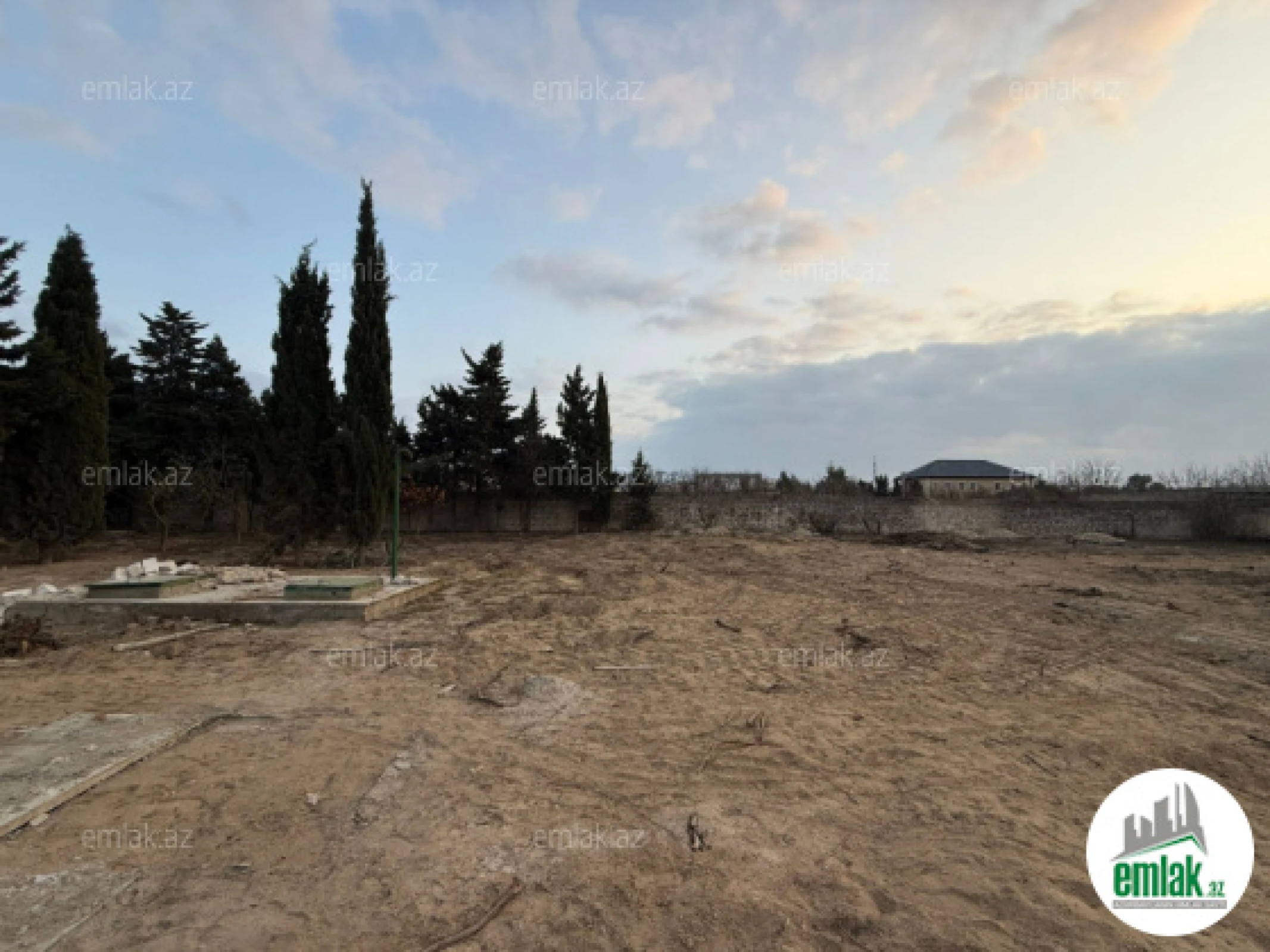 Satılır torpaq sahəsi 6 m²