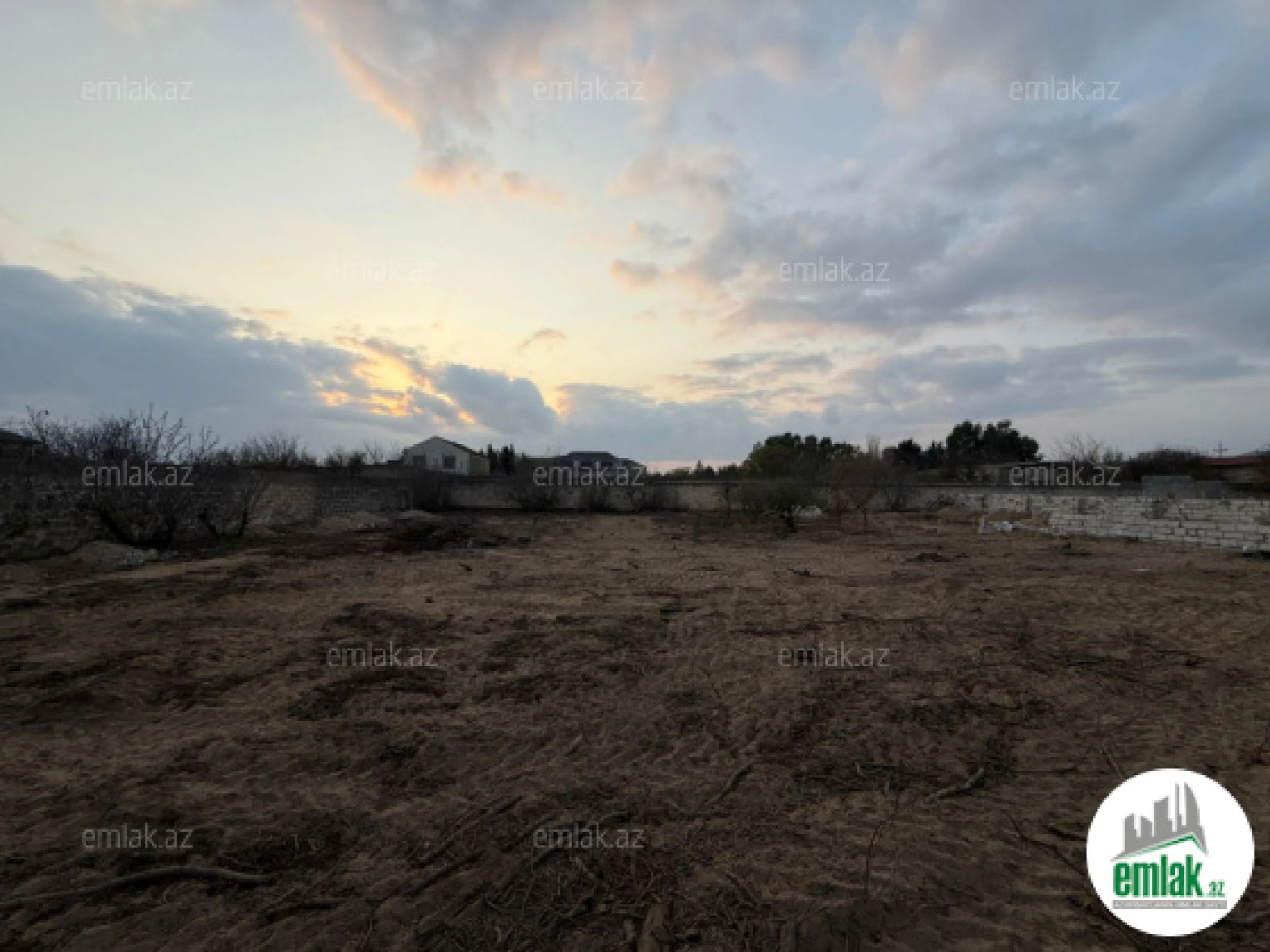 Satılır torpaq sahəsi 6 m²