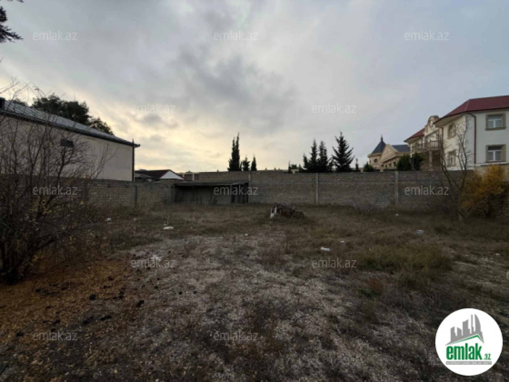 Satılır torpaq sahəsi 9 m²