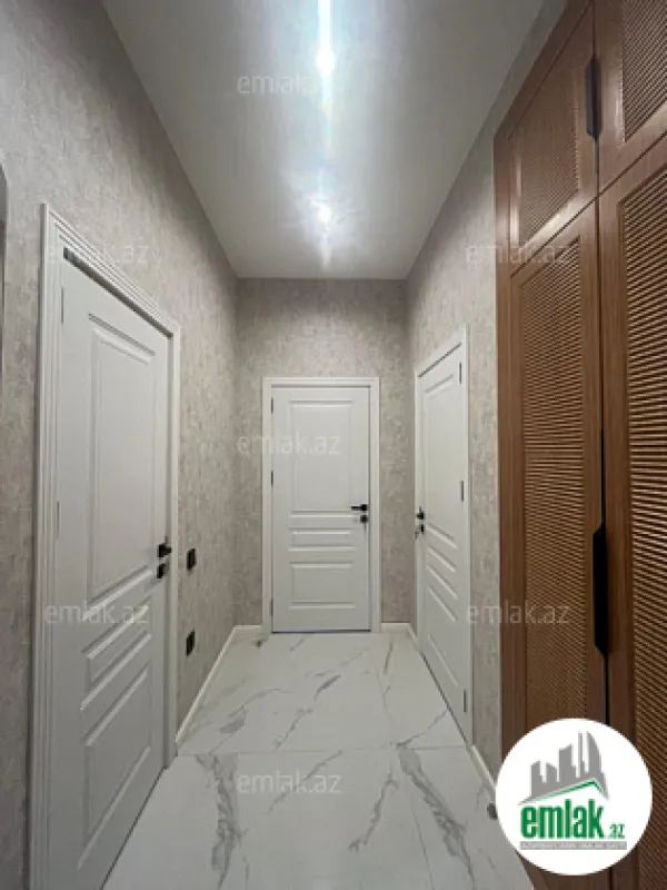 Satılır 3 otaqlı yeni tikili 70 m²