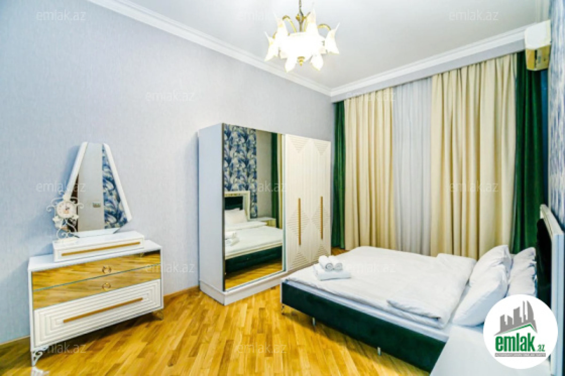 Satılır 6 otaqlı yeni tikili 360 m²