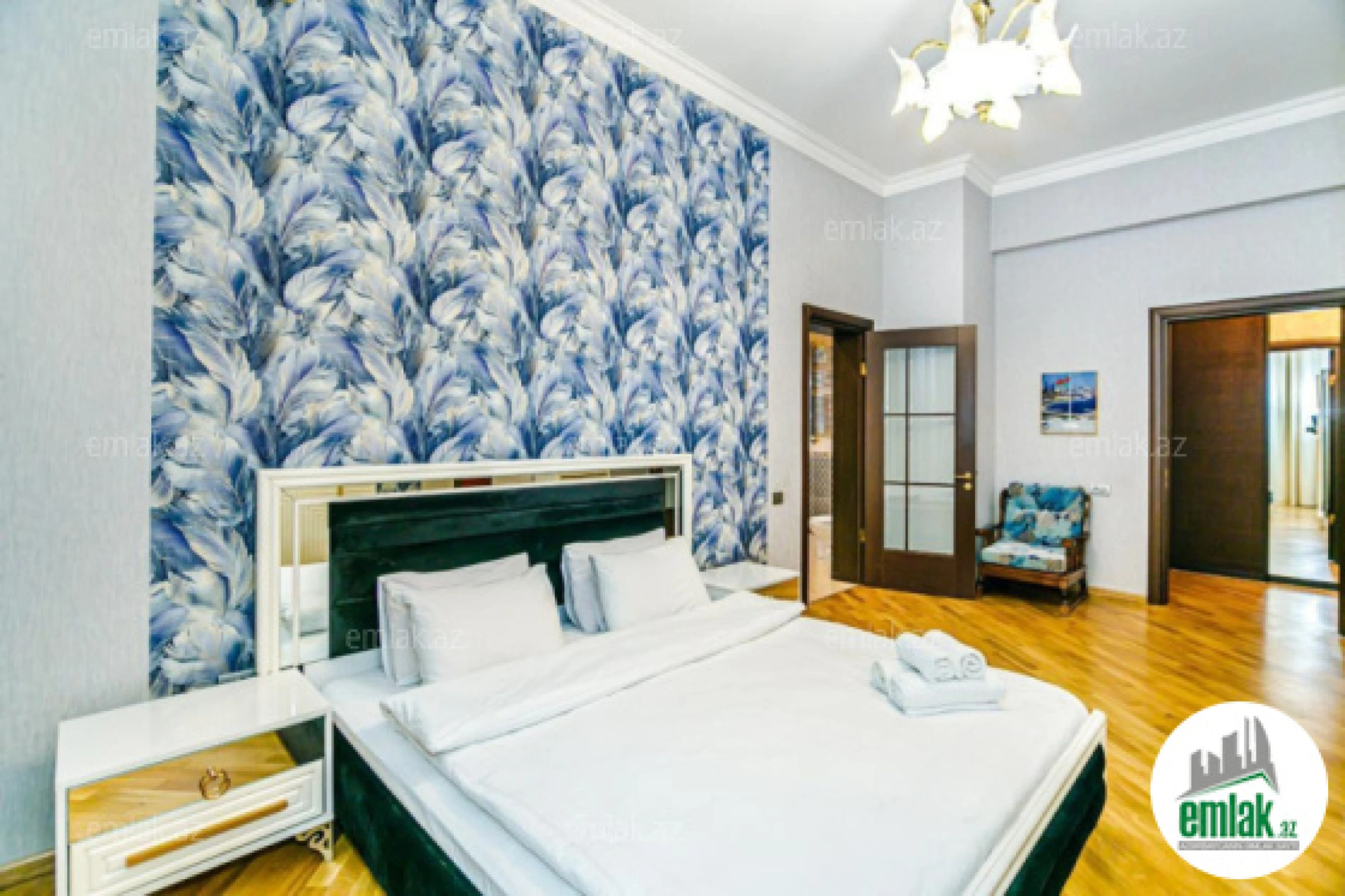 Satılır 6 otaqlı yeni tikili 360 m²