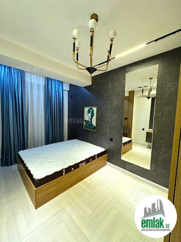 Satılır 3 otaqlı yeni tikili 120 m²