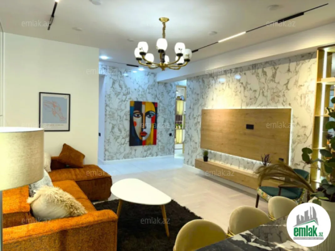 Satılır 3 otaqlı yeni tikili 120 m²