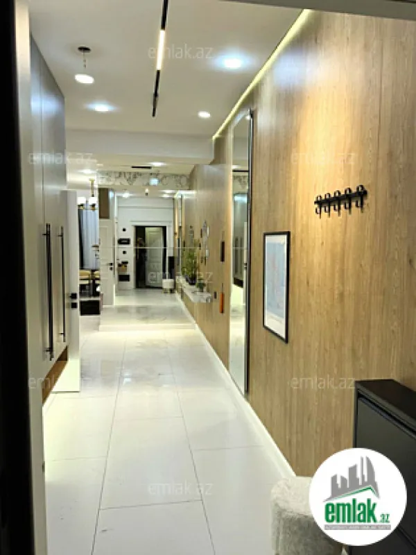 Satılır 3 otaqlı yeni tikili 120 m²