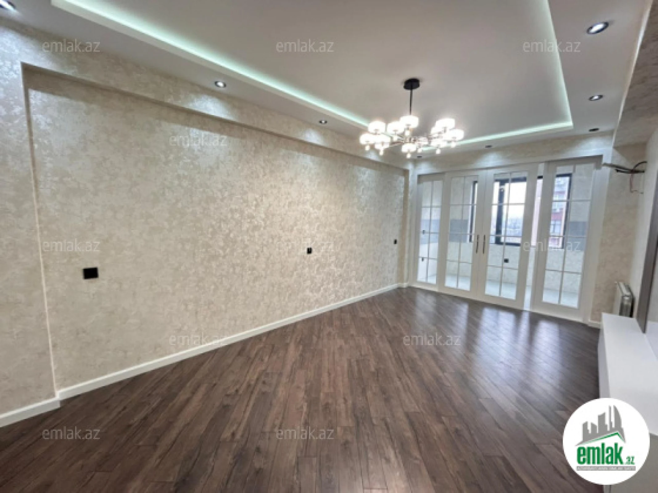 Satılır 3 otaqlı yeni tikili 84 m²