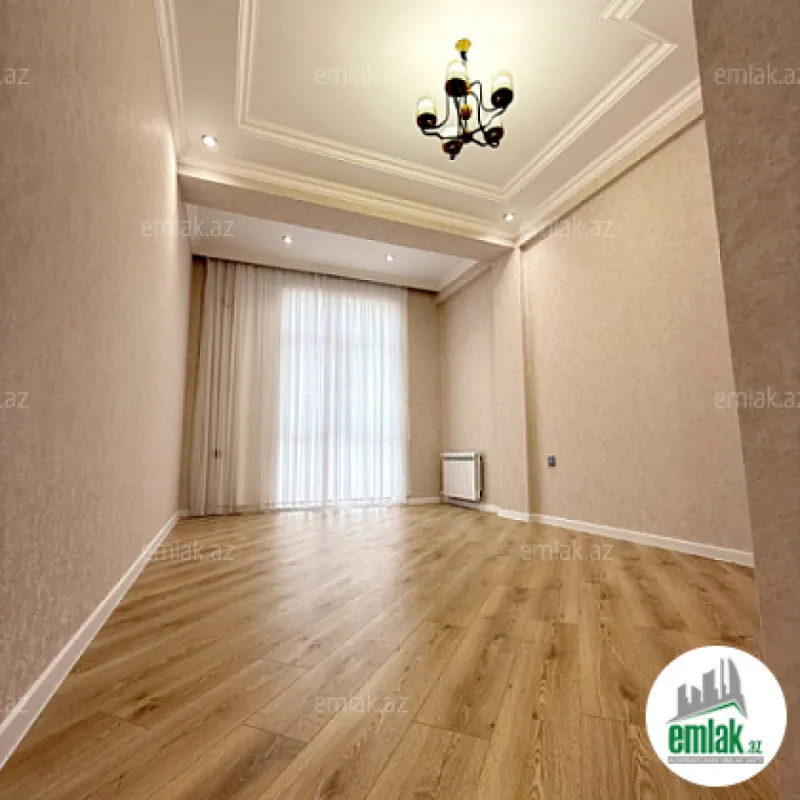 Satılır 4 otaqlı yeni tikili 160 m²