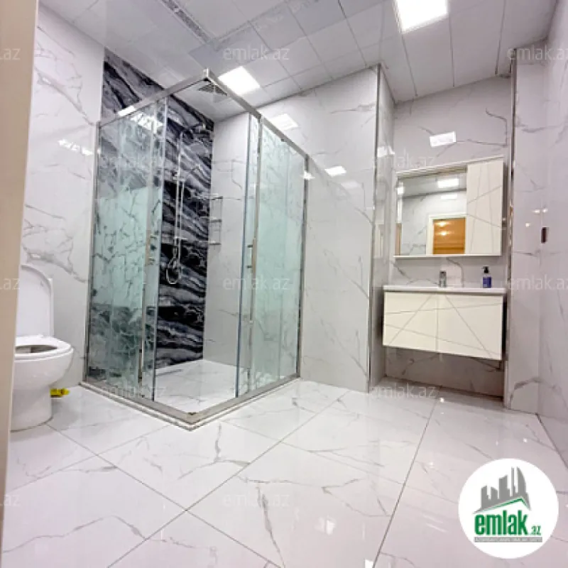 Satılır 4 otaqlı yeni tikili 160 m²