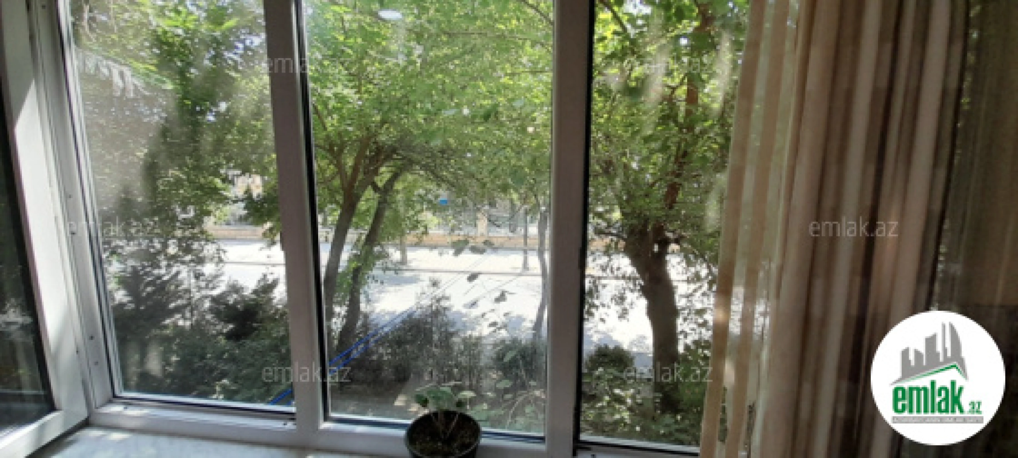 Satılır 2 otaqlı köhnə tikili 36 m²