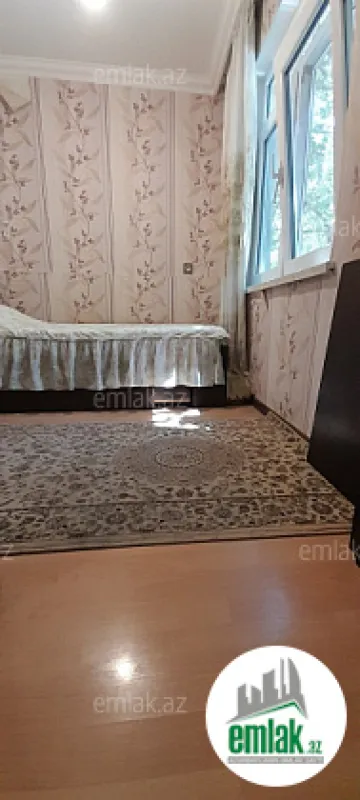 Satılır 2 otaqlı köhnə tikili 36 m²
