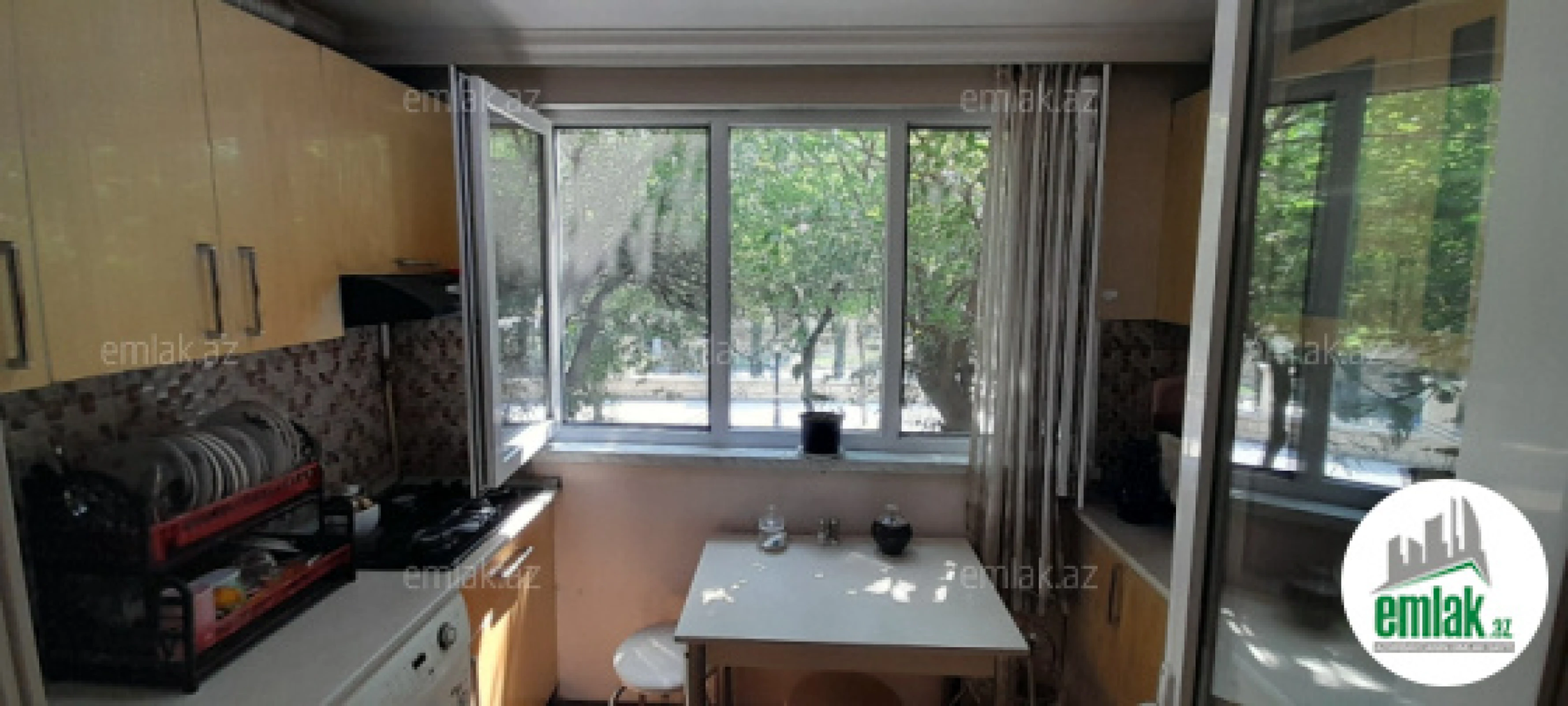 Satılır 2 otaqlı köhnə tikili 36 m²