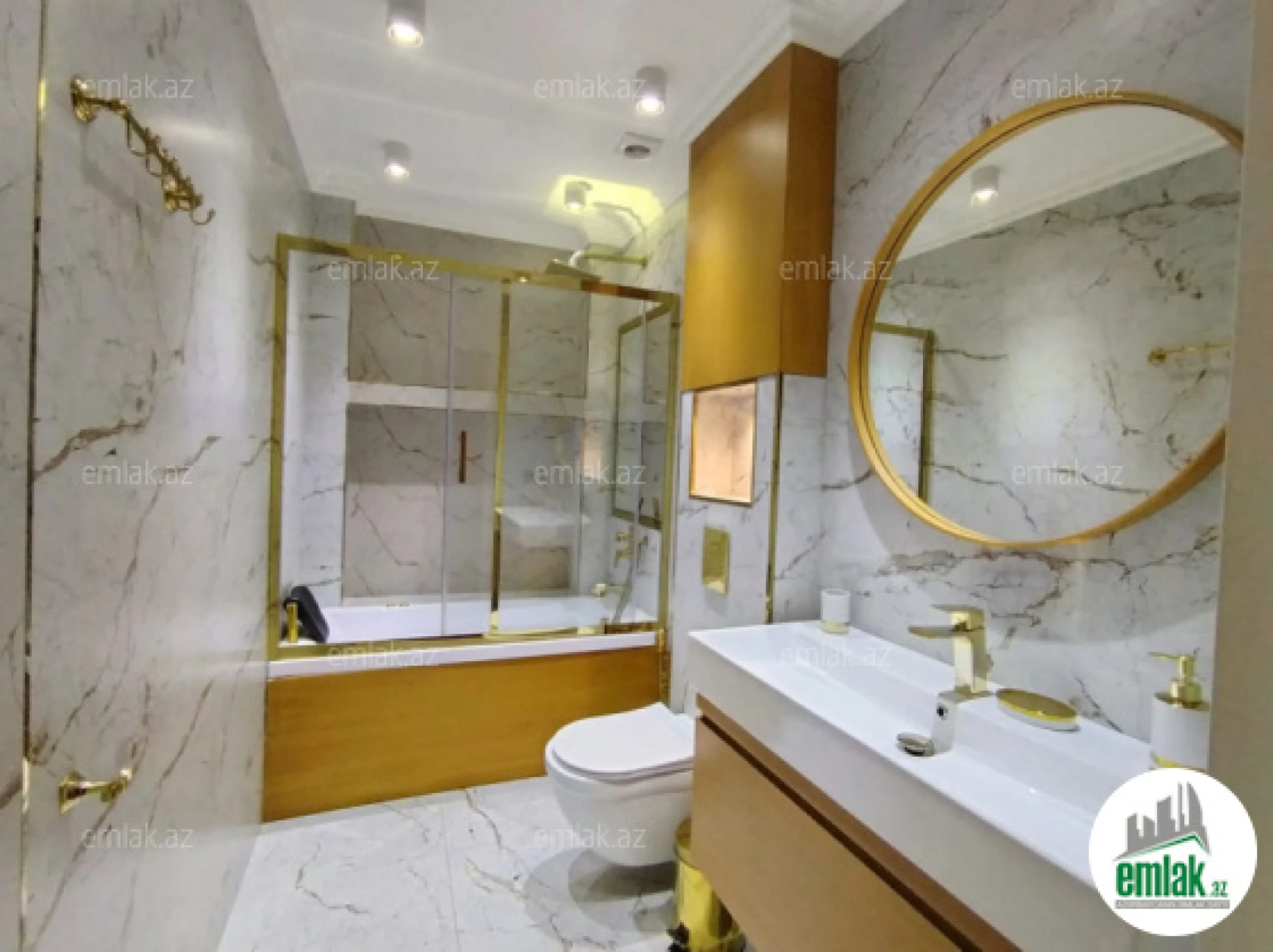 Satılır 4 otaqlı yeni tikili 155 m²