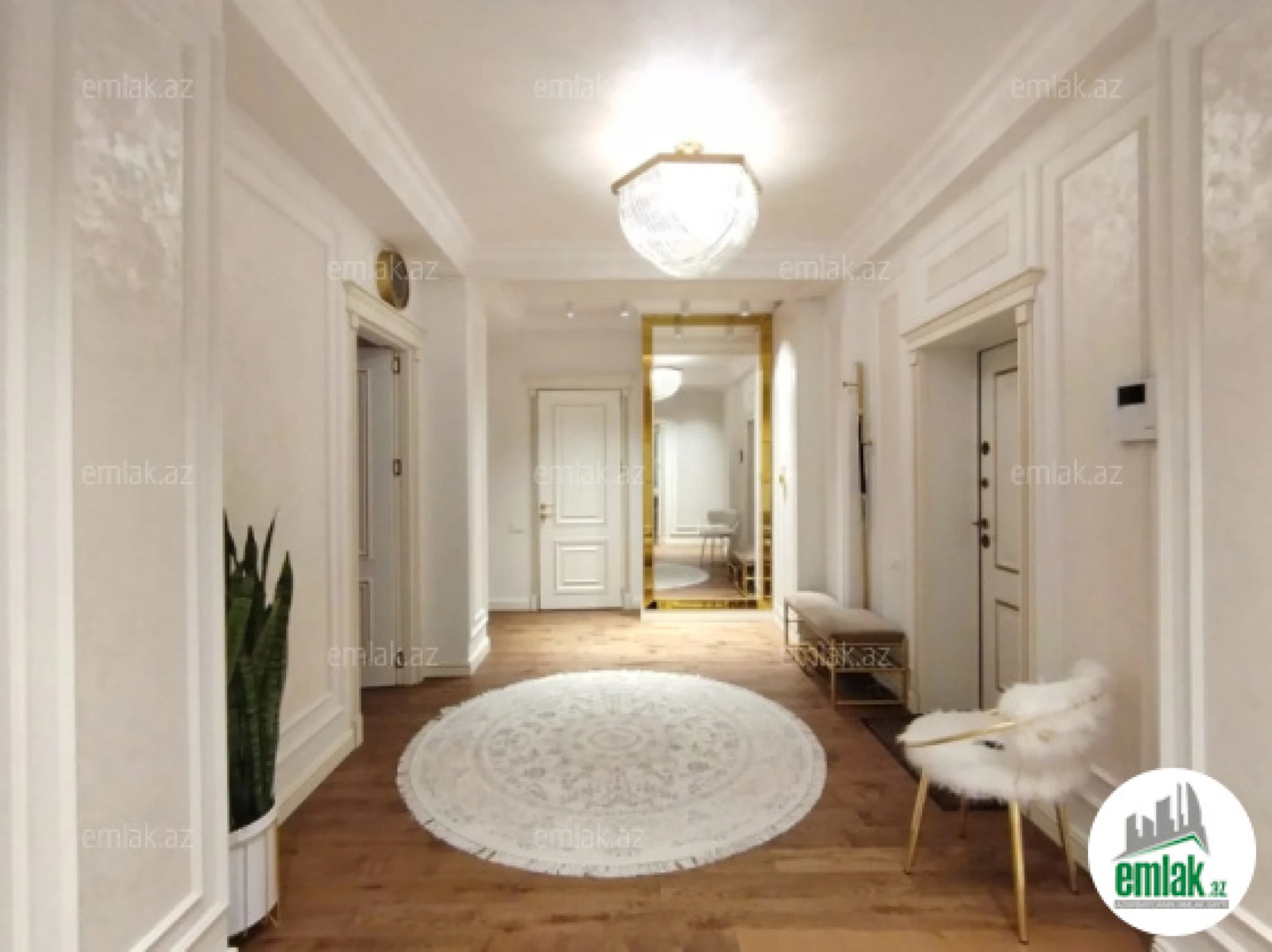 Satılır 4 otaqlı yeni tikili 155 m²