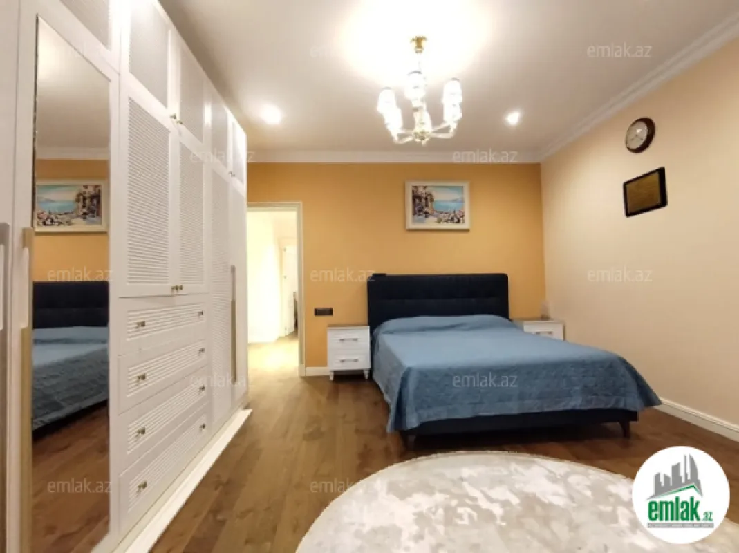 Satılır 4 otaqlı yeni tikili 155 m²