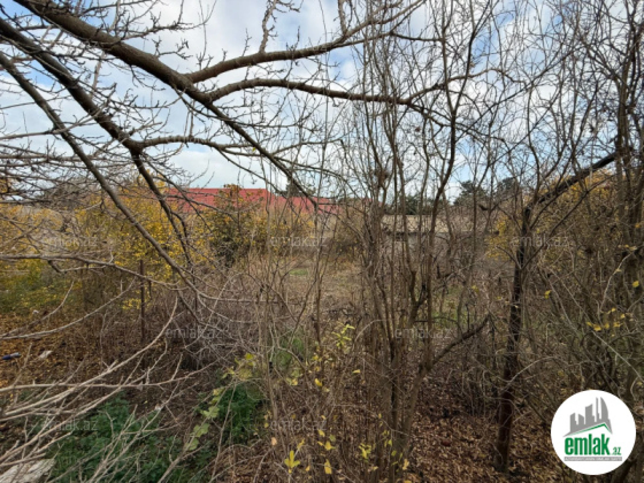 Satılır torpaq sahəsi 12 m²