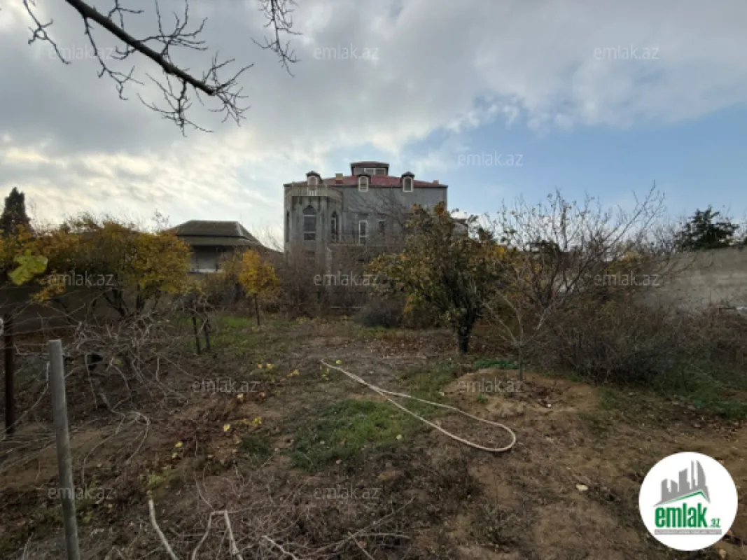 Satılır torpaq sahəsi 12 m²