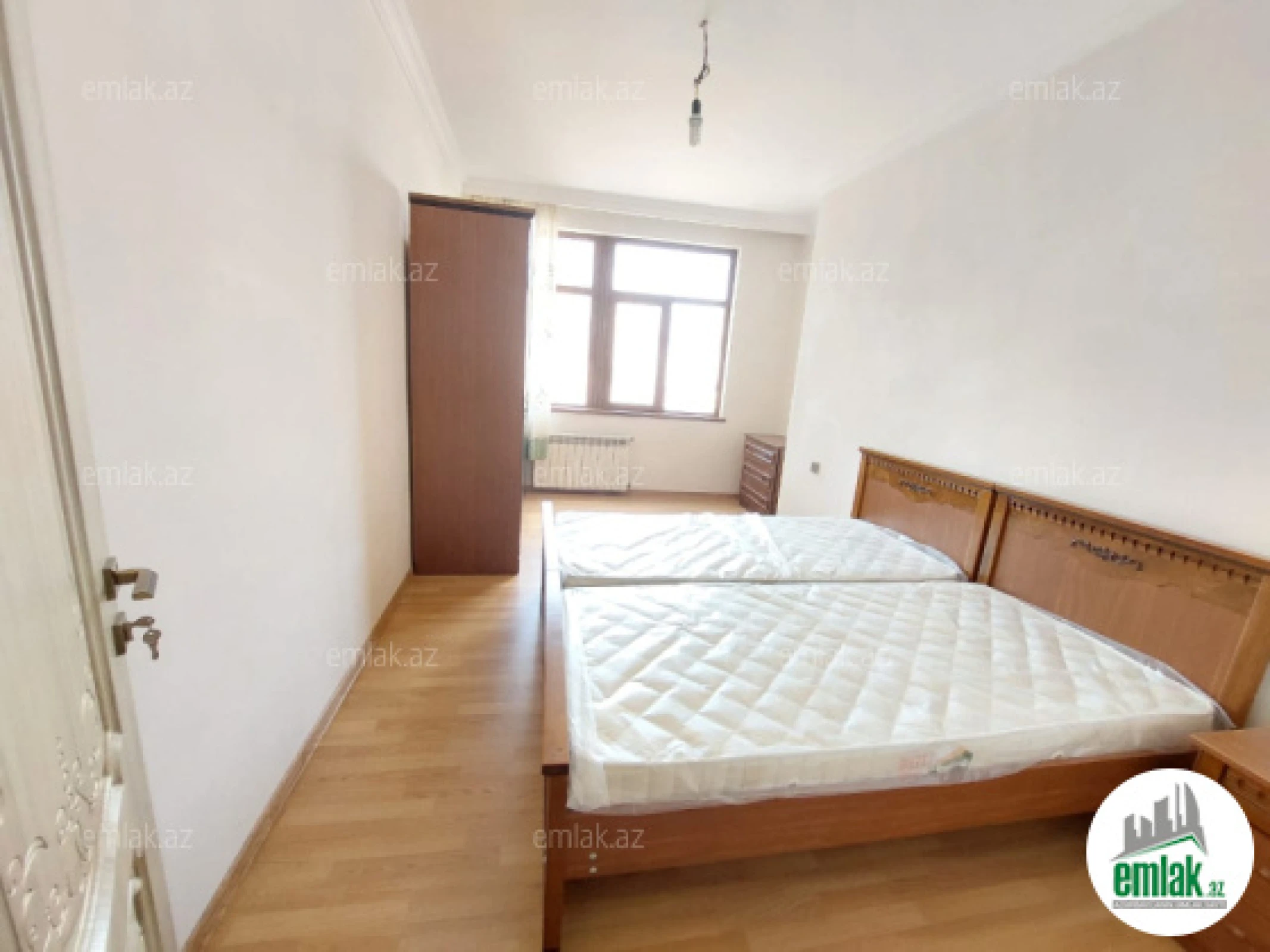 Satılır 4 otaqlı yeni tikili 120 m²