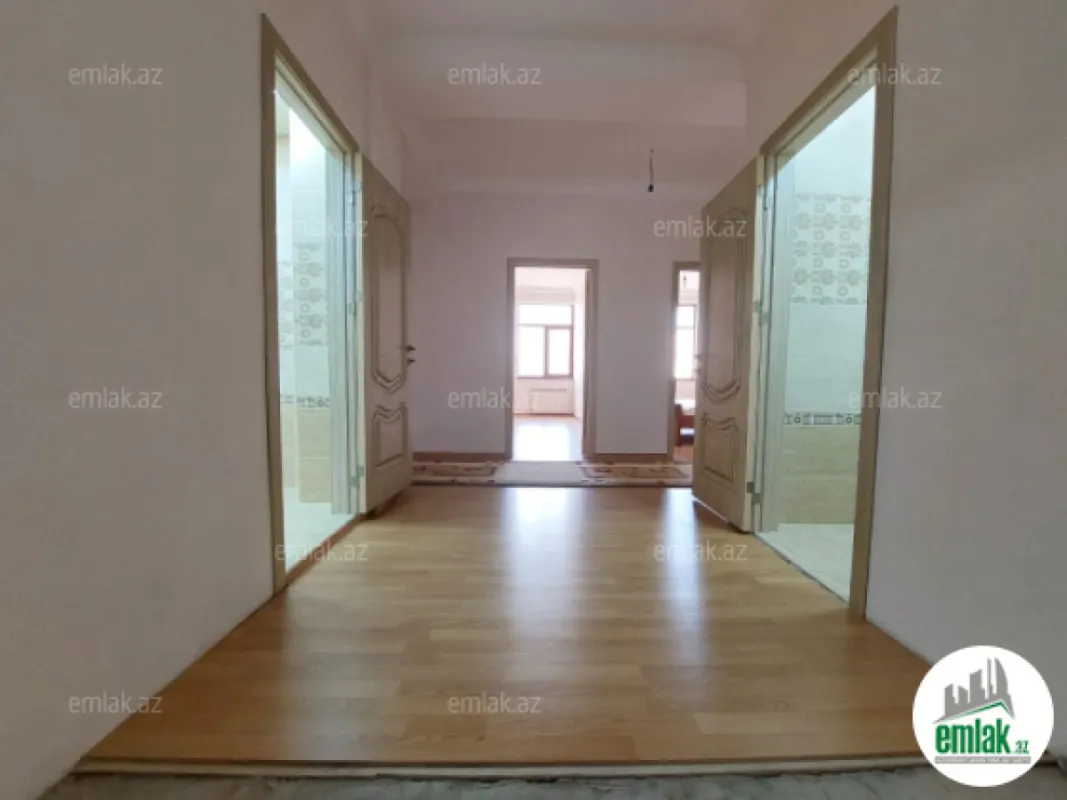 Satılır 4 otaqlı yeni tikili 120 m²